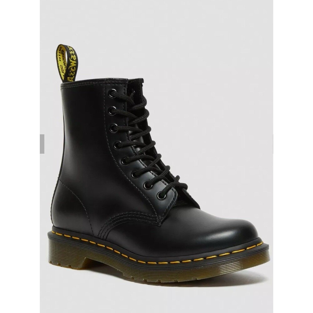 Dr Martens 1460 Smooth Unisex Black Leather Lace Up Boot Men 5 / Women 6 NWOB